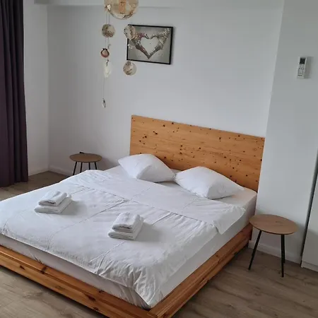 Ella Apartament Konstanca